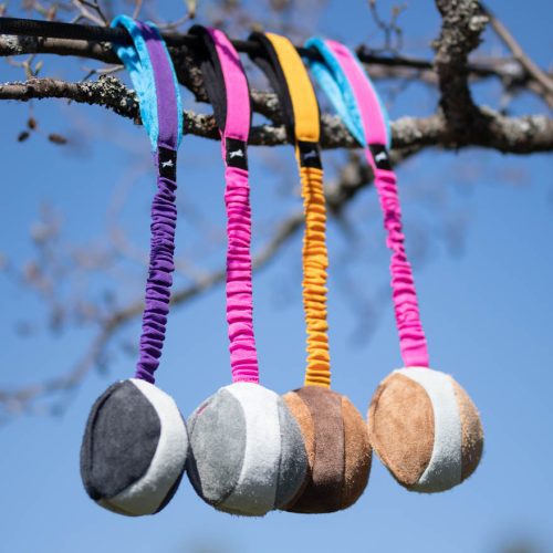 SportsK9 BungeeChewie - läderboll med elastiskt handtag
